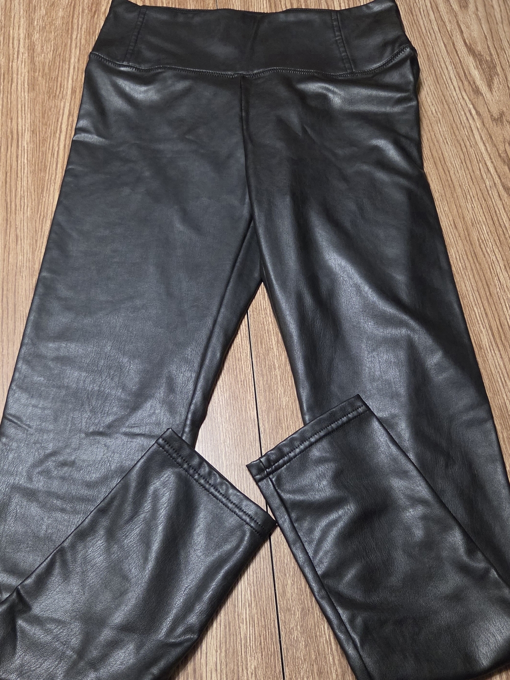 Bagatelle Collection Black Faux Leather Leggings